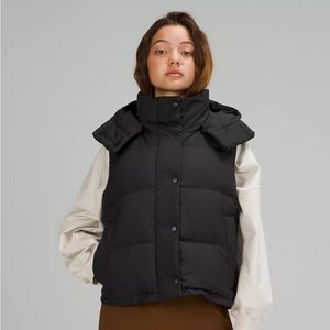 lululemon Wunder Puff Cropped Vest Sz 8 Black NWT